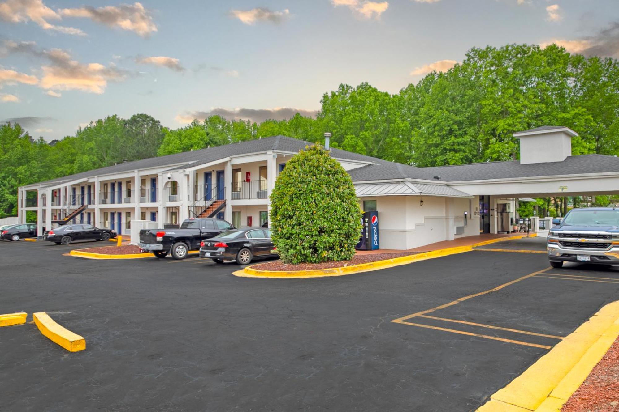 Days Inn By Wyndham Augusta Near Fort Gordon Exterior photo